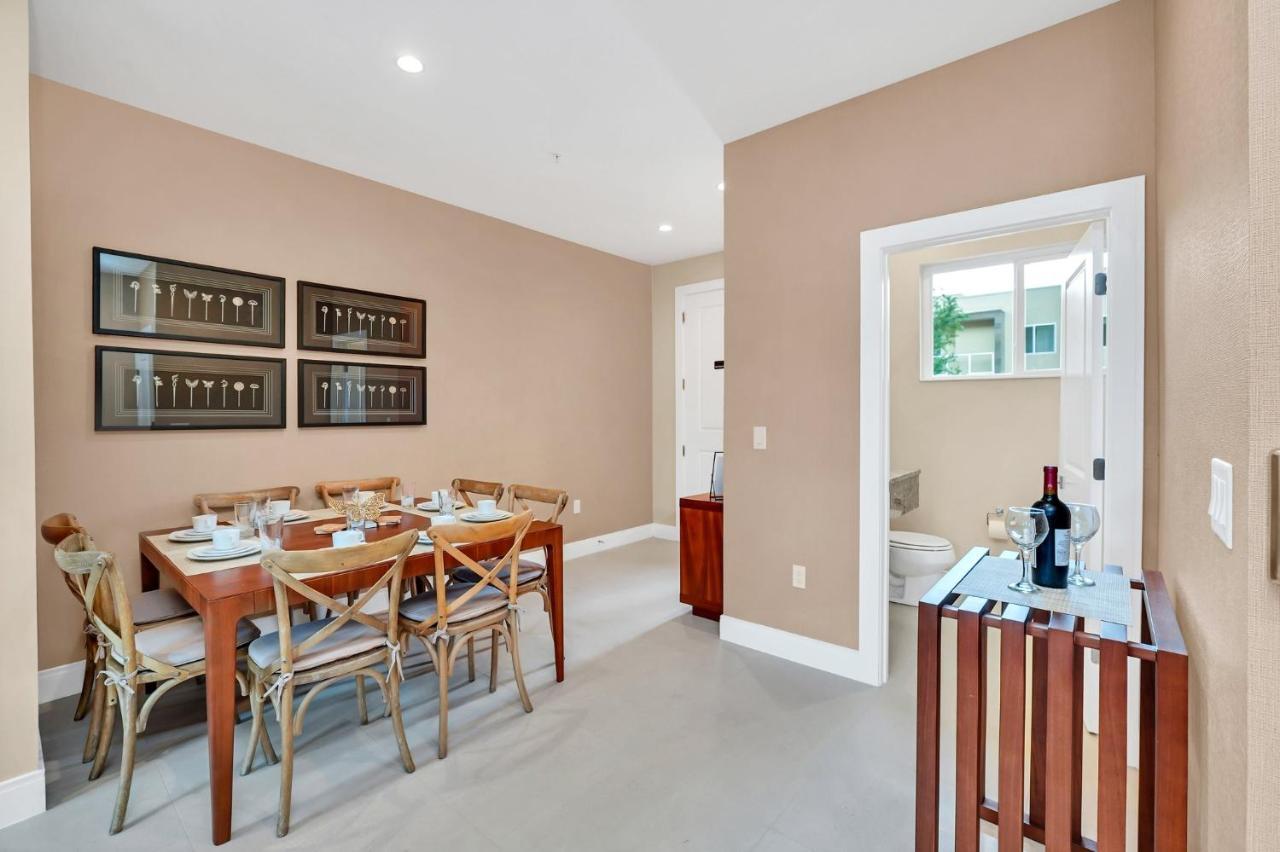 Luxury Villa Less Than A Mile From Disneyworld -Bonus Elevator- Orlando Esterno foto