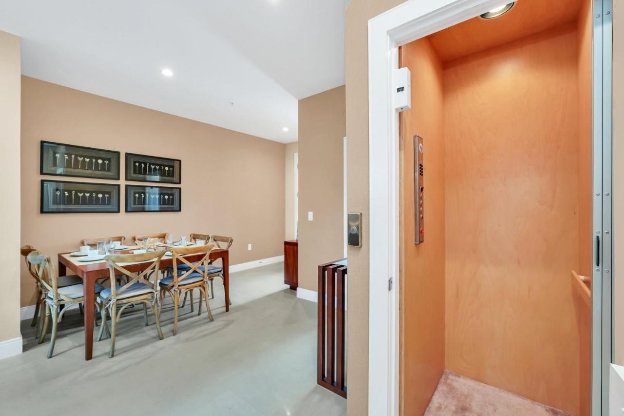Luxury Villa Less Than A Mile From Disneyworld -Bonus Elevator- Orlando Esterno foto
